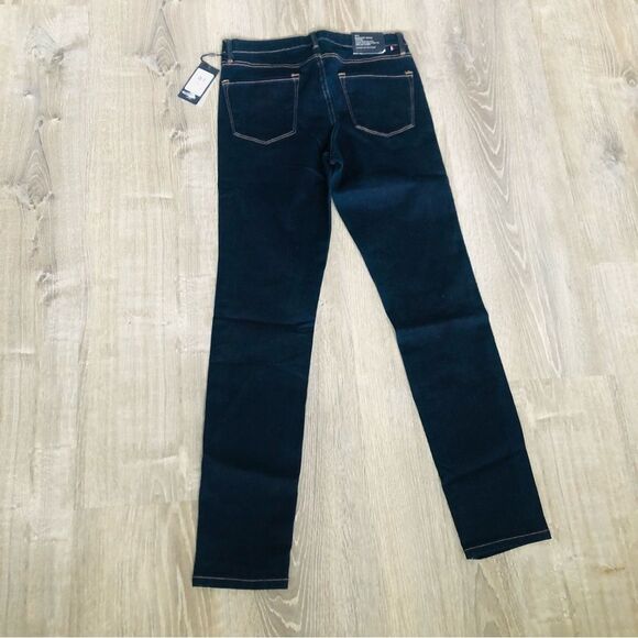 NWT Tommy Hilfiger Greenwich Skinny Midrise Stretch Blue Jeans Womens Size 6 - Picture 10 of 11